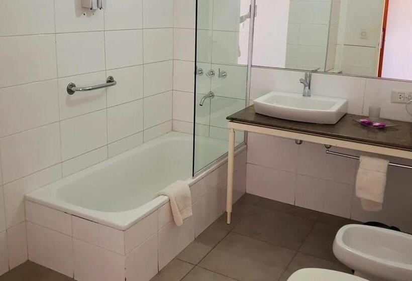 スタンダードルーム, Nandó Apart