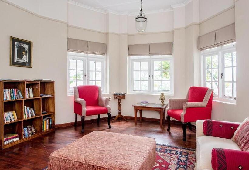 Люкс, Ashburnham Tea Estate