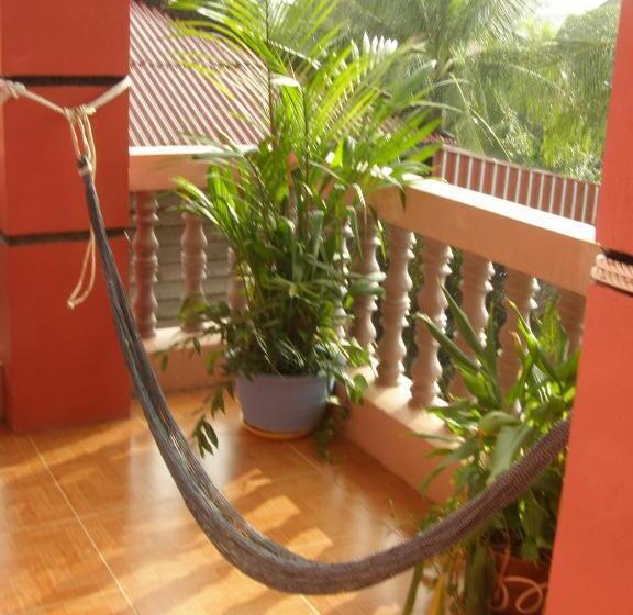 اتاق استاندارد یک نفره, Bun Kao Guesthouse