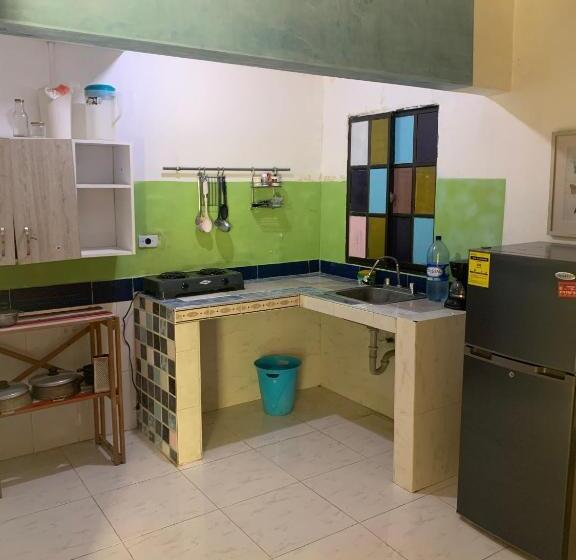 Номер Стандарт Трехместный, Hostal Casaluna San Andres