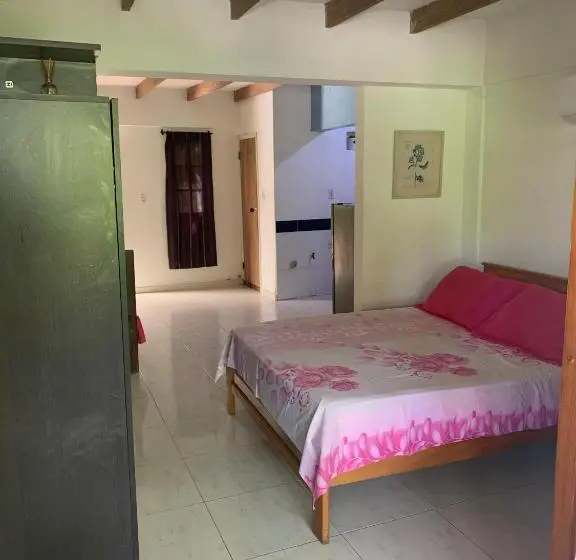 スタンダードトリプルルーム, Hostal Casaluna San Andres