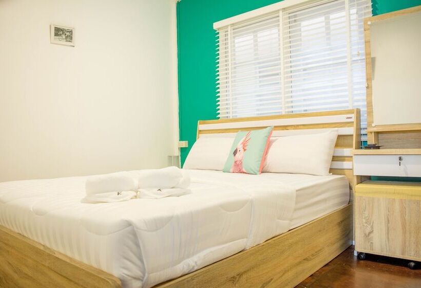 חדר סטנדרט, Karoon Hut