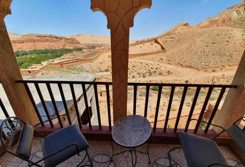 발코니가 있는 스위트, Kasbah Chems