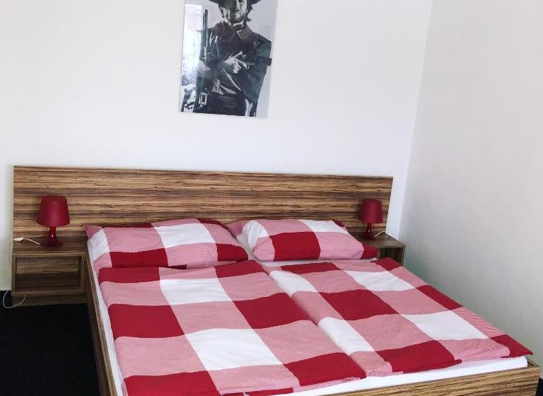 اتاق راحتی, Penzion Dmz