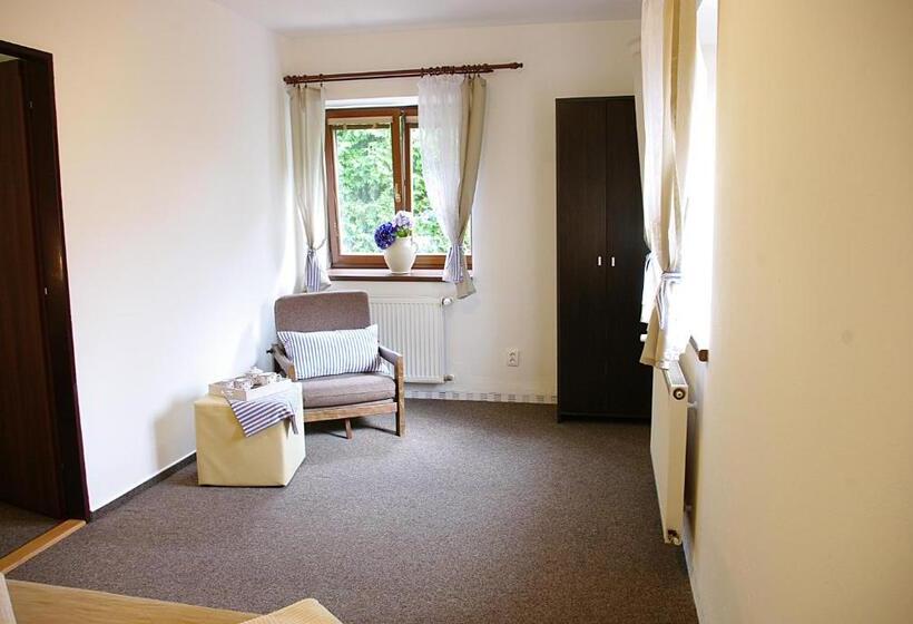 חיבור הדירה עם חדר שינה אחד, švihák Lázeňský