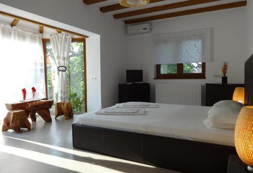 اتاق سوپریور, Villa Zorba