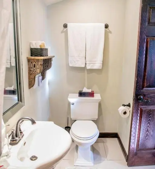 １ベッドルームハウス, Puddicombe House