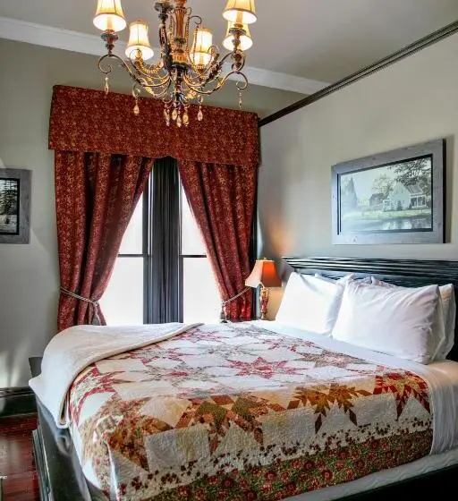 プレミアムルーム, Puddicombe House