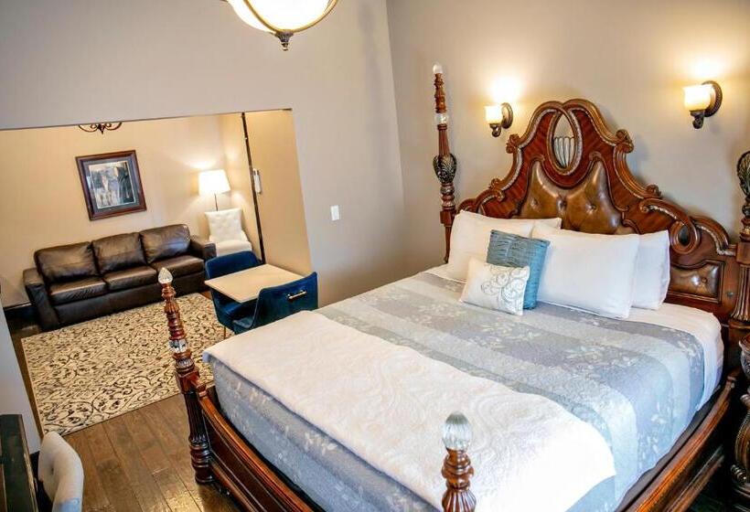 Lakosztály, Puddicombe House