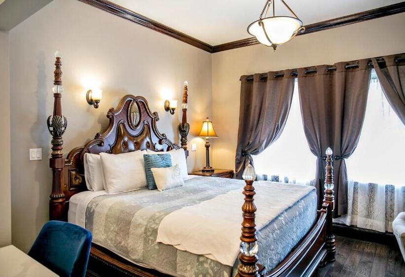 Lakosztály, Puddicombe House