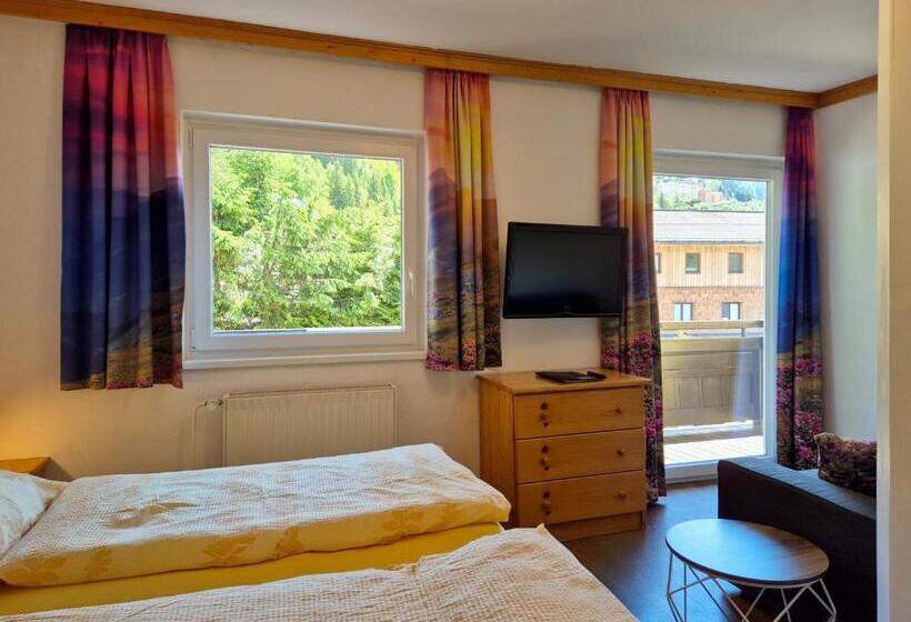 标准间带阳台, Alpenpension Gastein