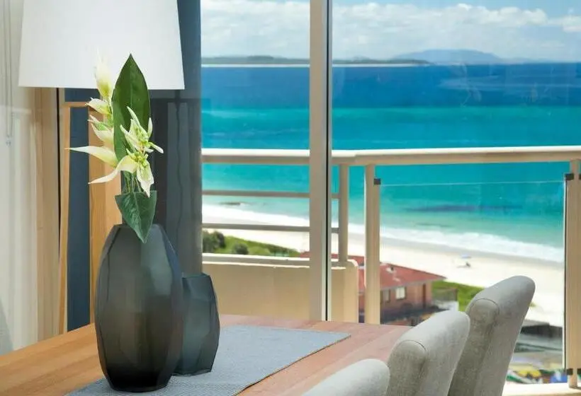 1 Bedroom Penthouse Apartment, Beaches International