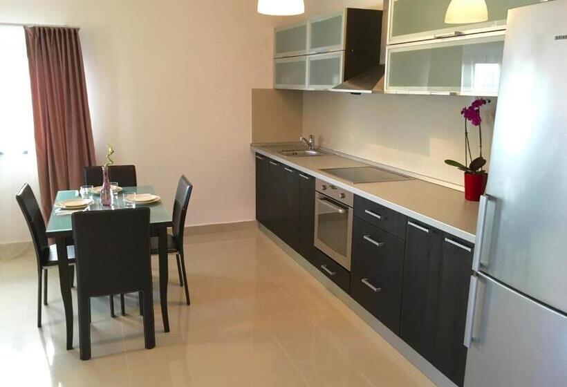 استودیوی استاندارد, Elysium