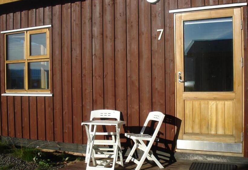 کابین, Guesthouse Pétursborg