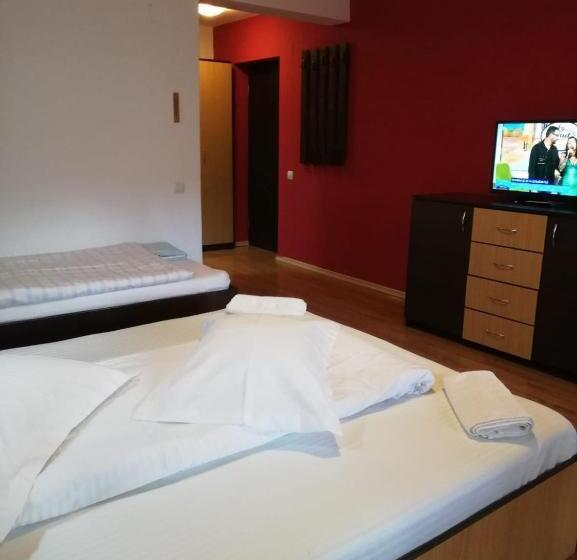 غرفة قياسية ثلاثية, La Gabi