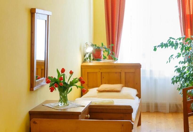 침실 1개 아파트, Pension Paseka