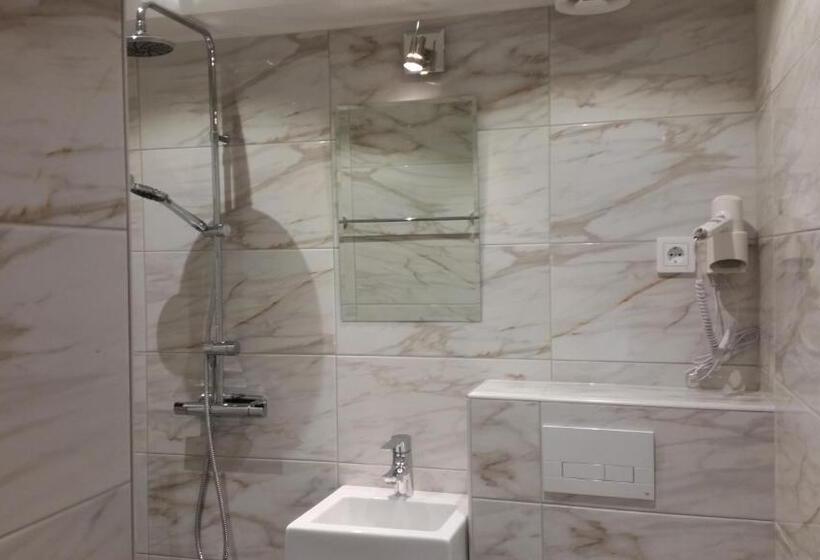 Superior Oda, Pensionat Ankargården