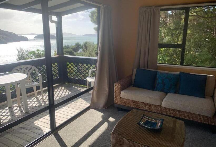 2 Bedroom Family Apartment Sea View, The Retreat Bay Of Islands