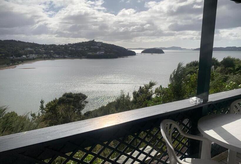 2 Bedroom Family Apartment Sea View, The Retreat Bay Of Islands