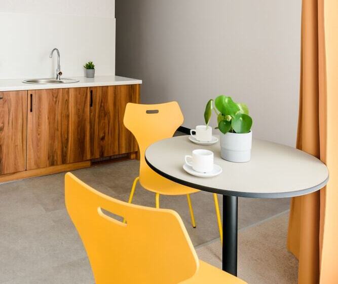 آپارتمان لوکس 1 خوابه, Arche Hotel Lublin