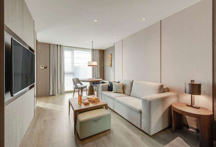 سوییت, Doubletree By Hilton Taipei Zhongshan