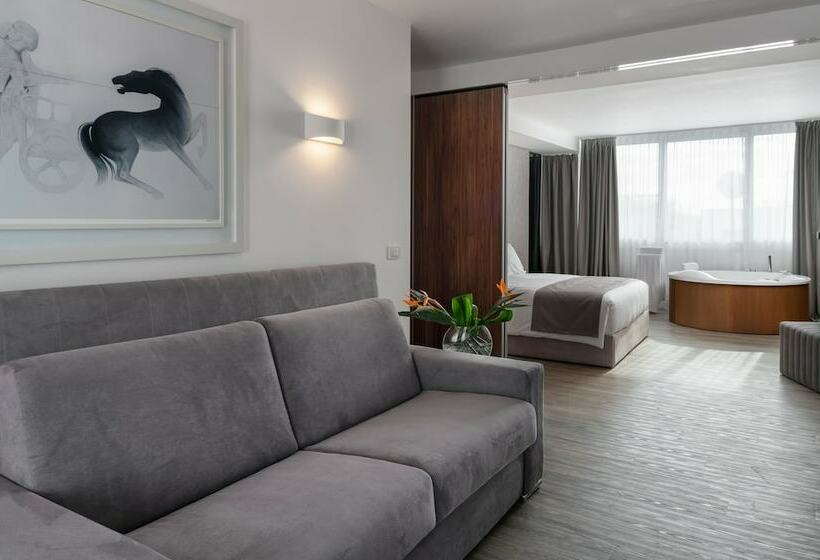 デラックススイート ビュー付き, Elia Ermou Athens