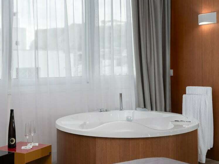 デラックススイート ビュー付き, Elia Ermou Athens