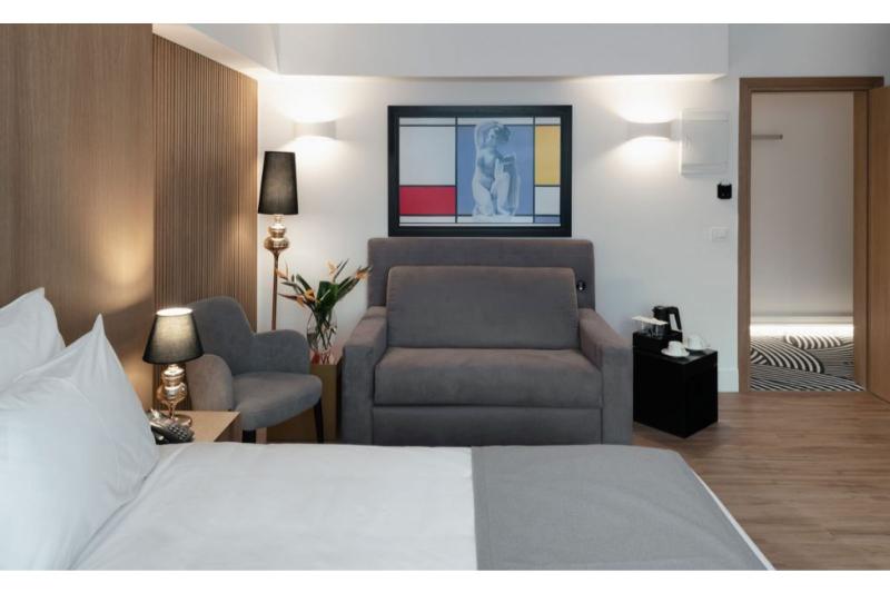 デラックスファミリールーム, Elia Ermou Athens