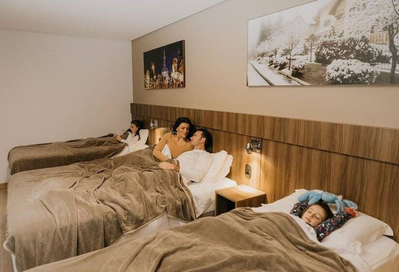 Четырехместный Номер Deluxe, Fioreze Centro