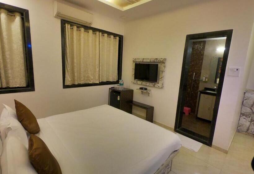 דירת חדר בקומת קרקע, Jivanta Mahabaleshwar