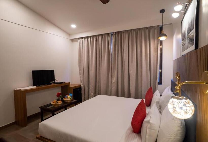 חדר דלוקס, Jivanta Mahabaleshwar