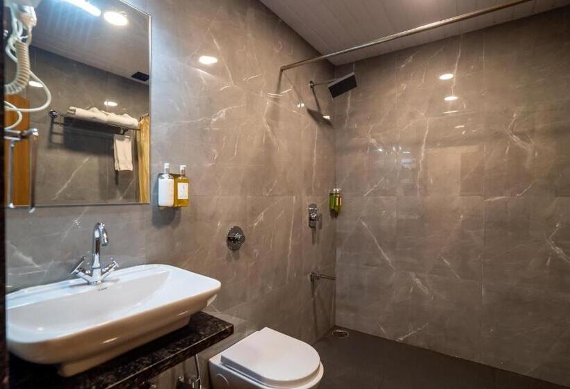 חדר דלוקס, Jivanta Mahabaleshwar