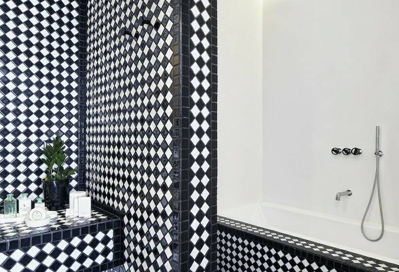 带海景的高级套房, Katikies Garden Santorini The Leading Hotels Of The World