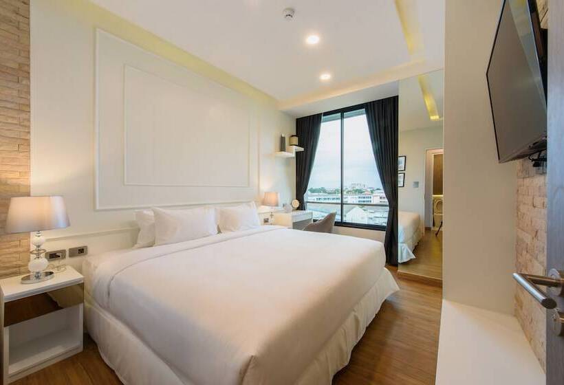 سوییت, Parc Borough City Resort  Sha Extra Plus