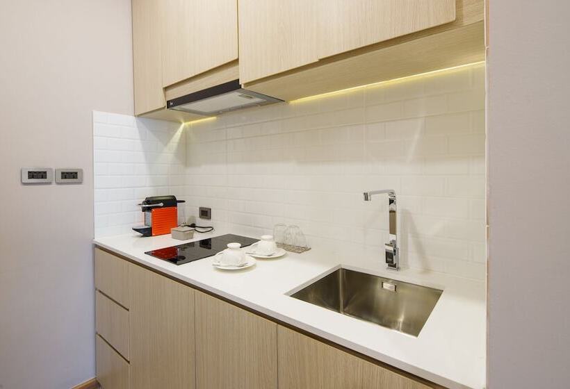 سوییت, Parc Borough City Resort  Sha Extra Plus