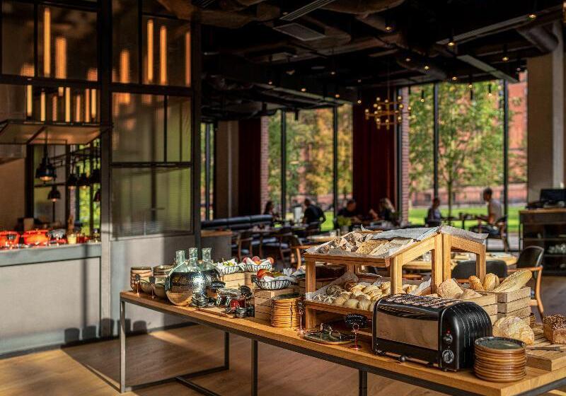 キングサイズベッドのデラックスルーム, The Bridge Wroclaw  Mgallery