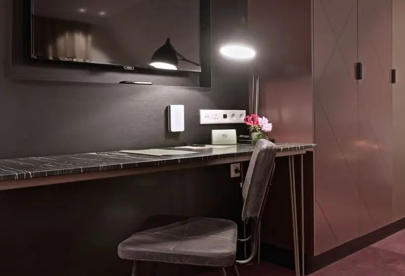 Comfort Kolmen Hengen Huone, Zaan Hotel Amsterdam Zaandam