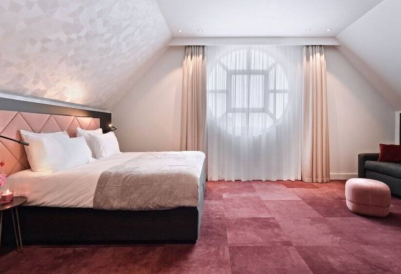Четырехместный Номер Стандарт, Zaan Hotel Amsterdam   Zaandam
