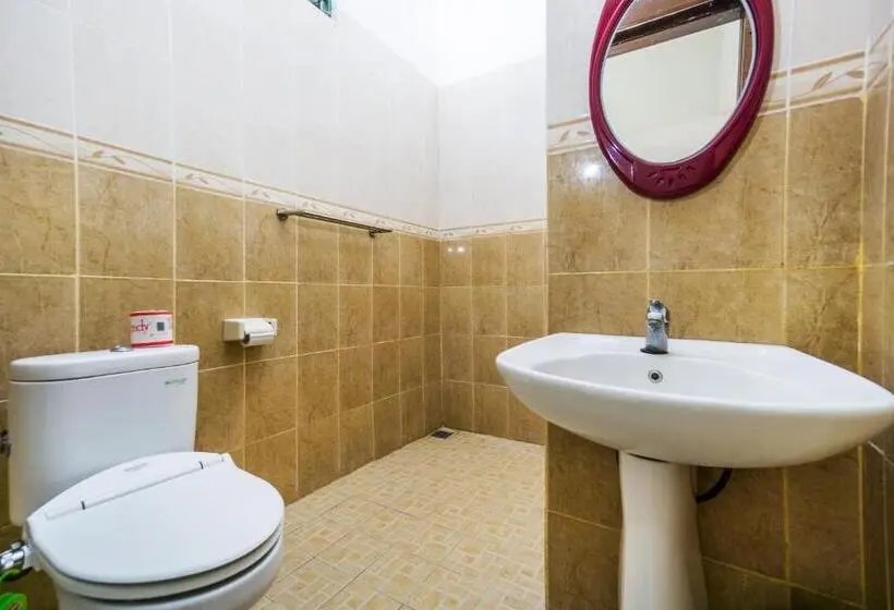 اتاق استاندارد با بالکن, Arya Inn Enny Salon And Spa