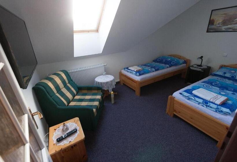 标准间, Penzion K