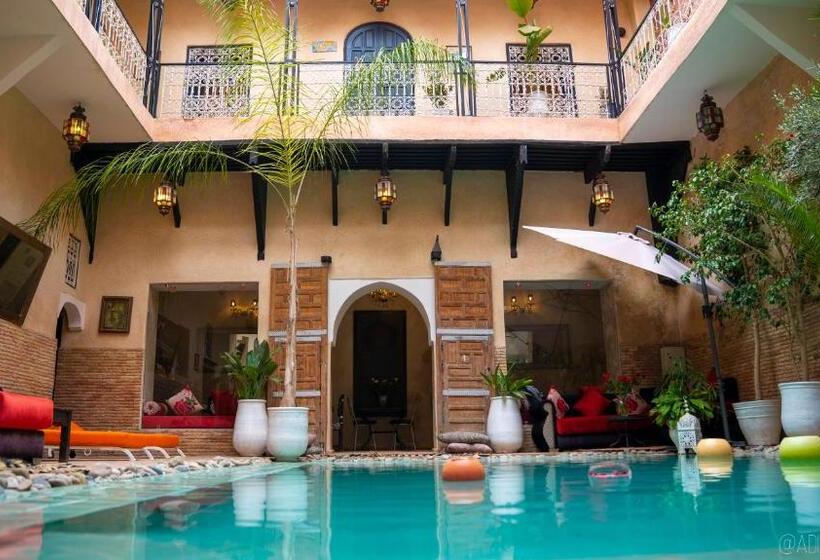 Quarto superior, Riad Romance