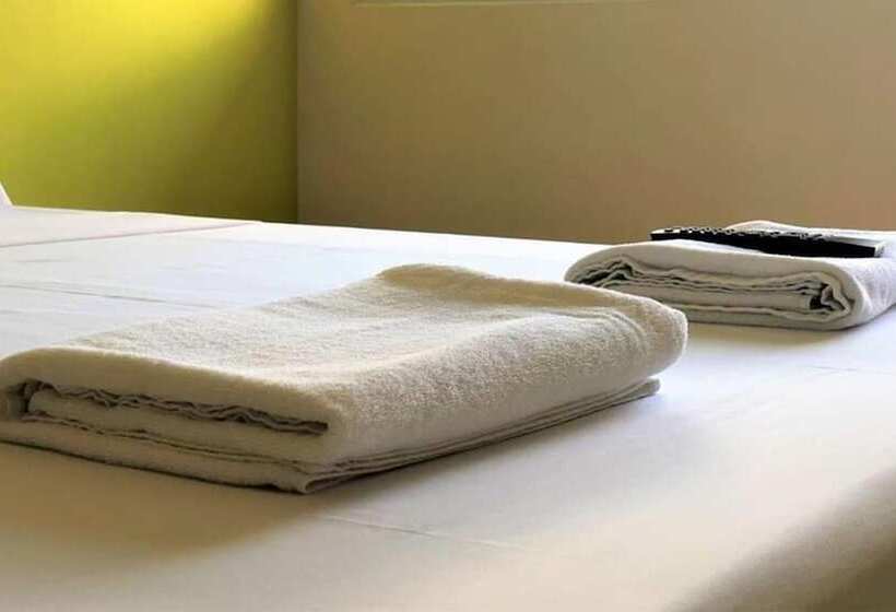 Номер Стандарт, Sans Hotel At Rana Cebu