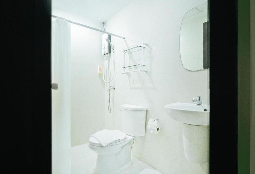 Четырехместный Номер Стандарт, Sans Hotel At Rana Cebu