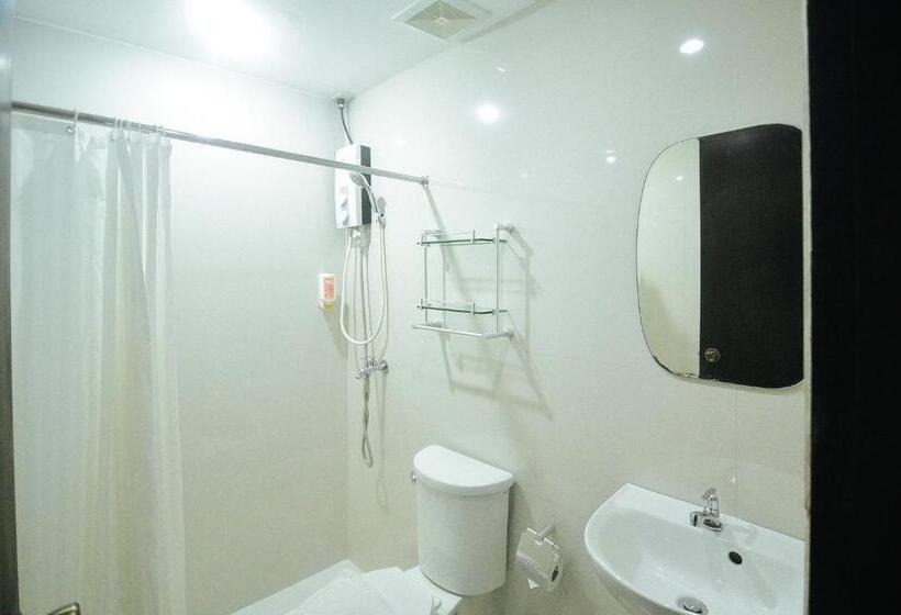 Четырехместный Номер Стандарт, Sans Hotel At Rana Cebu