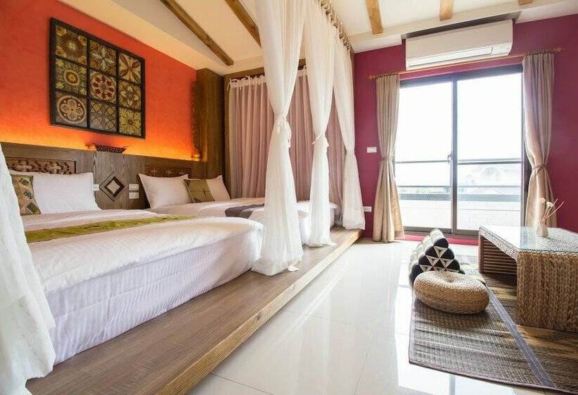اتاق سوپریور چهار تخته, Classic Home