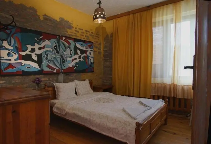 خانه 1 خوابه, Casa De Artes