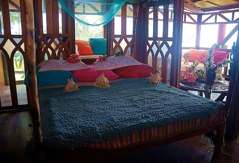 デラックスルーム, Karang Aji Beach Villa