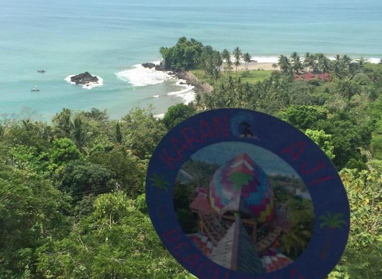 Семейный Номер, Karang Aji Beach Villa