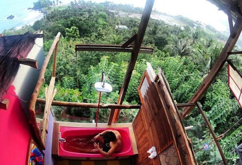 Семейный Номер, Karang Aji Beach Villa