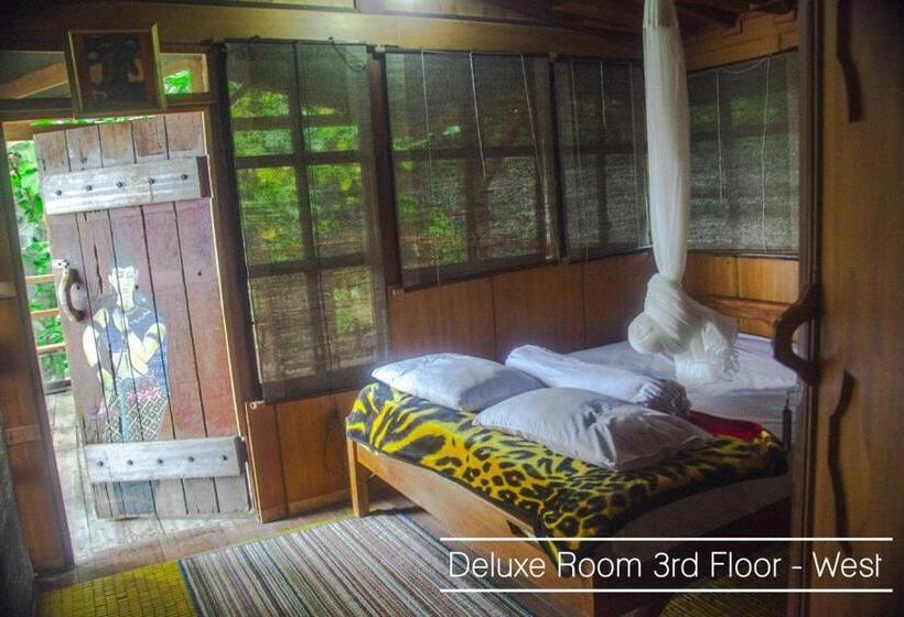 디럭스 룸, Karang Aji Beach Villa